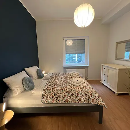 Deluxe Apartment Mainz I 2 Bedroom I 7P I Zentral I Kueche I Wifi I Naehe Zollhafen I Helloyou Apartments X Bright Collection Mainz