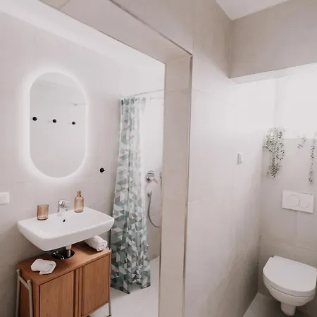 Deluxe I 2 Bedroom I 7p I Zentral I Kueche I Wifi I Naehe Zollhafen I Helloyou X Bright Collection Apartmán