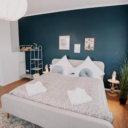 Deluxe I 2 Bedroom I 7p I Zentral I Kueche I Wifi I Naehe Zollhafen I Helloyou X Bright Collection Apartmán