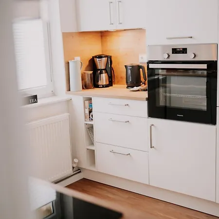 Apartmán Deluxe I 2 Bedroom I 7p I Zentral I Kueche I Wifi I Naehe Zollhafen I Helloyou X Bright Collection