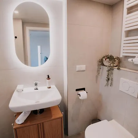 Deluxe I 2 Bedroom I 7p I Zentral I Kueche I Wifi I Naehe Zollhafen I Helloyou X Bright Collection Apartmán *
