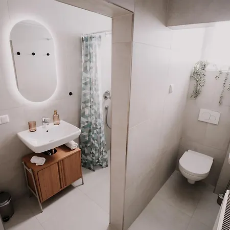 Apartmán Deluxe I 2 Bedroom I 7p I Zentral I Kueche I Wifi I Naehe Zollhafen I Helloyou X Bright Collection Mohuč