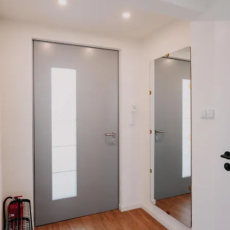 Apartmán Deluxe I 2 Bedroom I 7p I Zentral I Kueche I Wifi I Naehe Zollhafen I Helloyou X Bright Collection Mohuč