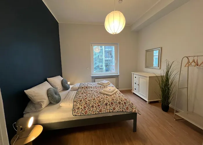 Deluxe Apartment Mainz I 2 Bedroom I 7P I Zentral I Kueche I Wifi I Naehe Zollhafen I Helloyou Apartments X Bright Collection *