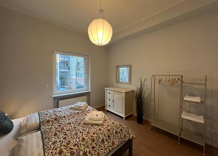 Deluxe Apartment Mainz I 2 Bedroom I 7P I Zentral I Kueche I Wifi I Naehe Zollhafen I Helloyou Apartments X Bright Collection Mainz