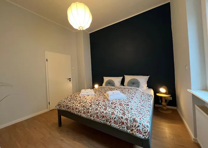 Deluxe Apartment Mainz I 2 Bedroom I 7P I Zentral I Kueche I Wifi I Naehe Zollhafen I Helloyou Apartments X Bright Collection * Mainz