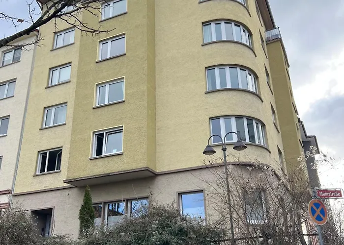 Deluxe Apartment Mainz I 2 BR I 7P I Zentral I Küche I WiFi I Nähe Zollhafen I helloYOU apartments x BRIGHT Collection Maguncia