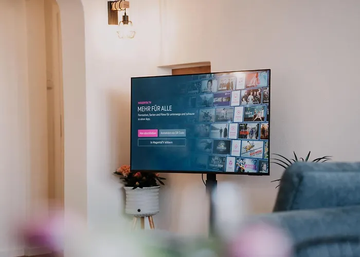 Deluxe I 2 Br I 7p I Zentral I Küche I Wifi I Nähe Zollhafen I Helloyou X Bright Collection Apartment