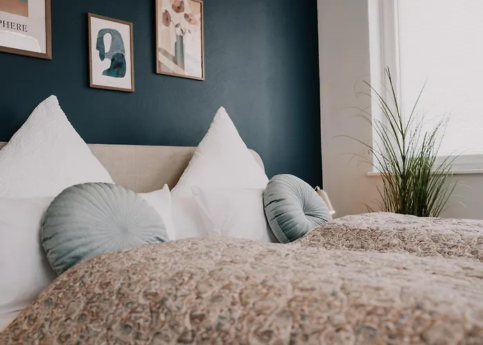 Apartment Deluxe I 2 Br I 7p I Zentral I Küche I Wifi I Nähe Zollhafen I Helloyou X Bright Collection *