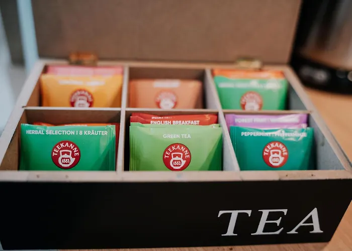 Deluxe I 2 Br I 7p I Zentral I Küche I Wifi I Nähe Zollhafen I Helloyou X Bright Collection