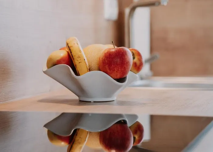 Apartment Deluxe I 2 Br I 7p I Zentral I Küche I Wifi I Nähe Zollhafen I Helloyou X Bright Collection *