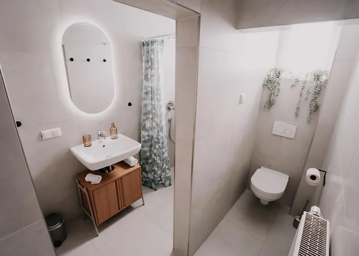 Apartment Deluxe I 2 Br I 7p I Zentral I Küche I Wifi I Nähe Zollhafen I Helloyou X Bright Collection Mainz